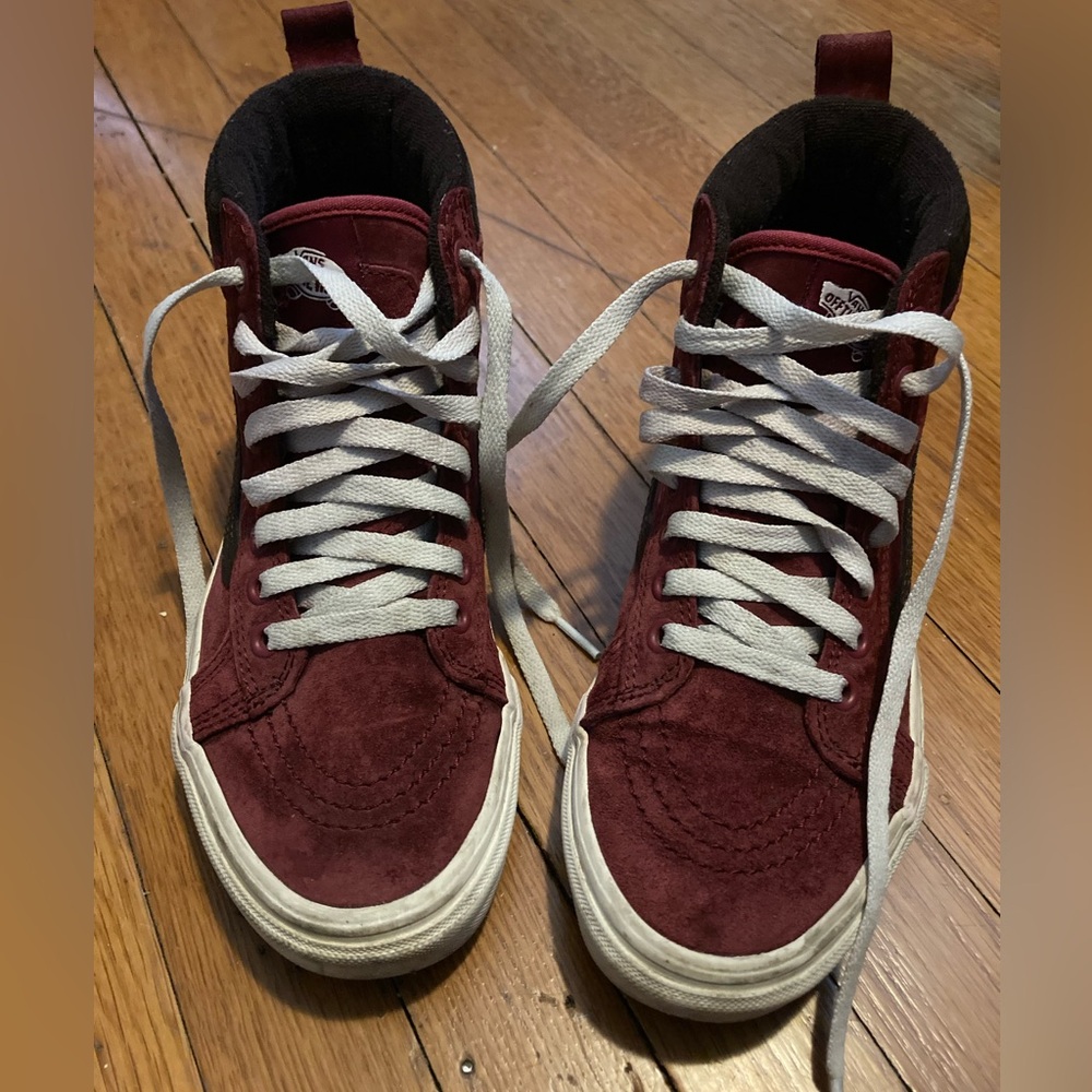 Maroon/Burgundy Vans